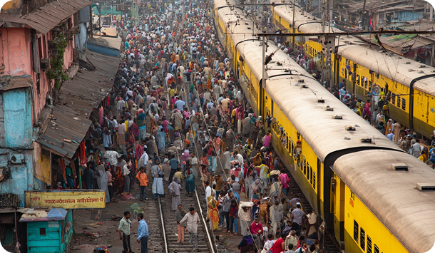 AI-Powered Crowd Management